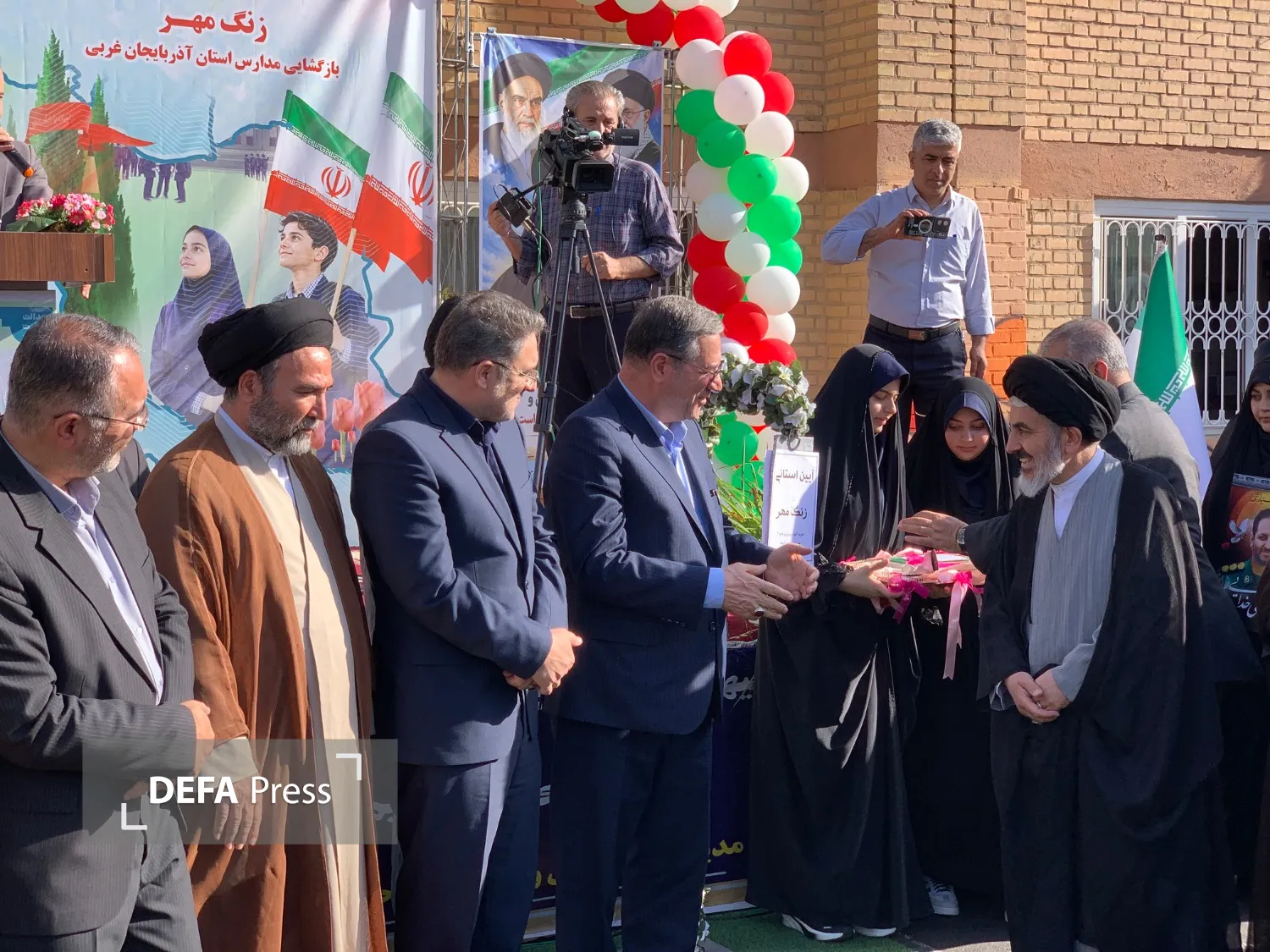 تصاویر/ برگزاری آیین زنگ مهر و مقاومت در آذربایجان غربی