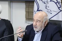 جواد منصوری: رسانه‌های ما در زمینه معرفی کتاب کم‌کاری کرده‌اند