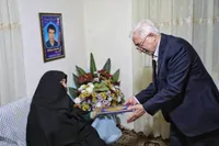 خون‌های مطهر شهدا، مایه اعتلای کشور و نظام اسلامی شده است+ تصاویر