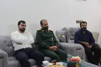 تصاویر/دیدار «سرهنگ حرزاده» با خانواده شهید سرسنگی
