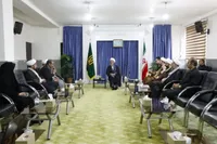 مشارکت دادن نسل جوان و دانش‌آموزان در برنامه‌های اجتماعات خیابانی