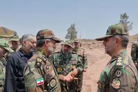 بازدید امیر جهانشاهی از مرکز آموزش ۰۲ و لشکر ۲۳