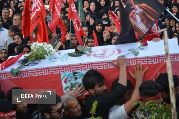 استقبال از پیکر مطهر شهید در دهدشت