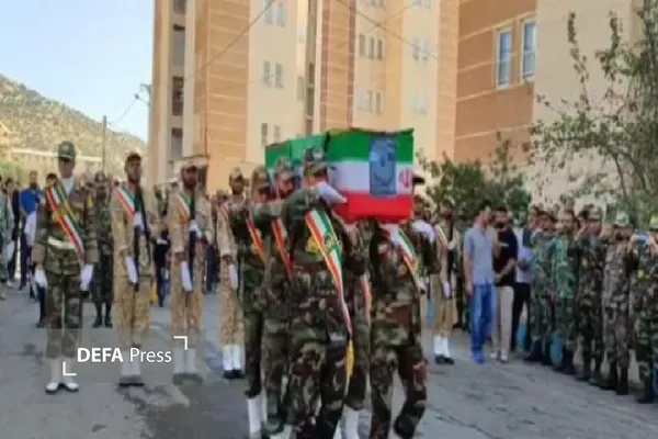 پیکر مطهر سرباز دلاور ارتش «ابوالفضل گودرزی» در مریوان تشییع شد