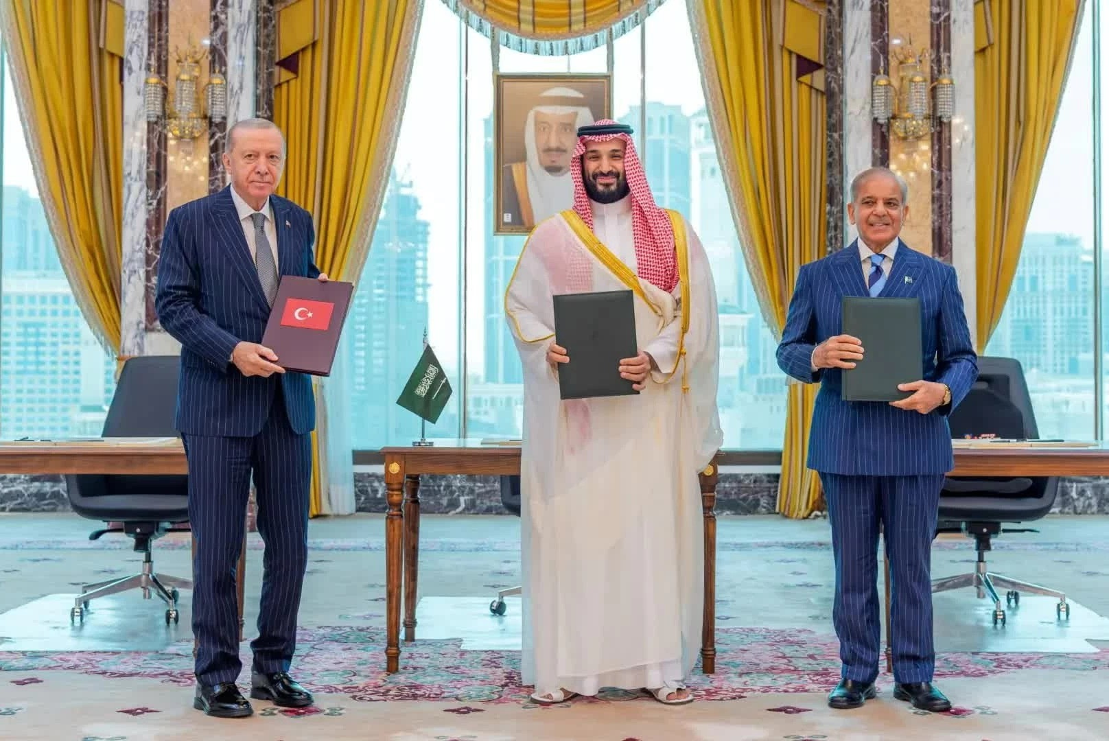 Reflection on the Collapse of the Persian Gulf Security Doctrine in the Mecca Pact