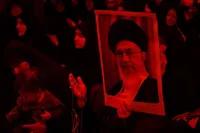 فیلم/ شعرخوانی علیرضا قزوه در رثای سیدالشهدای انقلاب