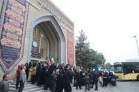 تصاویر/ جلوه‌هایی از حضور خانواده‌های شهدای میناب در قم