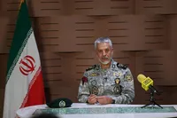 دریادار سیاری: افزایش توان بازدارندگی کشور/ ملت ایران شکست‌ناپذیر است