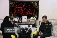 فیلم/ دیدار سردار رادان با خانواده شهید سلیمانی