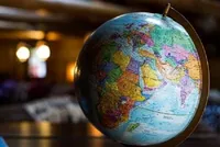 تغییر از وضع موجود به وضع مطلوب در روابط بین الملل از دیدگاه رهبر شهید