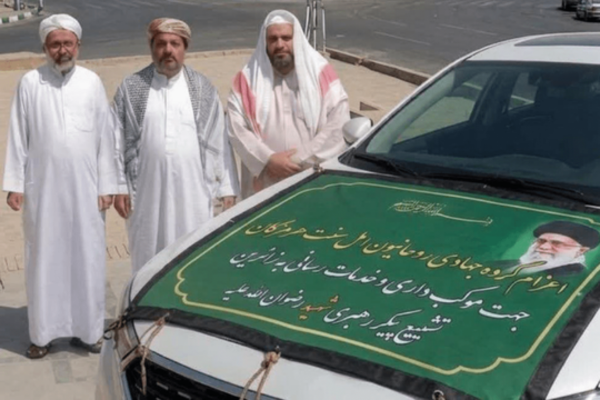 اعزام روحانیون اهل‌سنت هرمزگان به تهران برای خدمت‌رسانی