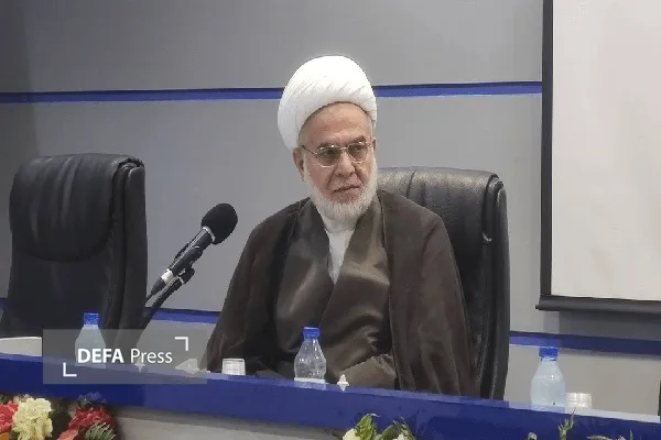 روح حاکم بر نظام بانکی بایدخدمت به مردم و گره‌گشایی از زندگی آنان باشد