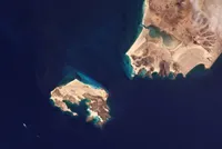 Yemen's Ansar Allah's Undisputed Sovereignty Over the Bab al-Mandab Strait with the Conquest of the Strategic Island of Prim