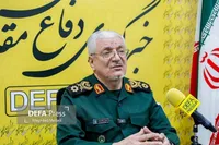 طلايي‌نيك: مغامرات الأعداء لا تؤثّر على الإدارة الذكيّة لإيران في مضيق هرمز