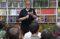 جشن امضای مجموعه نوشته‌های بهروز غریب‌پور برگزار شد