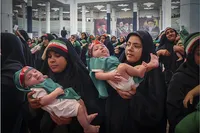 بیعت مادران شیرازی با مکتب عاشورا در همایش شیرخوارگان