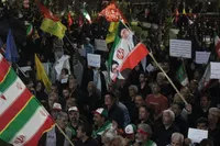تصاویر/ نذرِ انقلاب در سوگِ خورشید؛ میدان شهدا رنگِ ایثار گرفت
