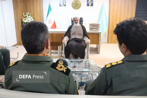 اقدام خلبانان نیروی هوایی ارتش در دل جنگ پیام روشنی به دنیا مخابره کرد