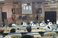 حجت الاسلام حسینی فر: مدیریت رهبر انقلاب در جنگ، حربه‌های دشمن را با شکست مواجه کرد