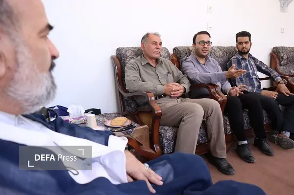 دفاع پرس یزد