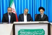 توسعه زیرساخت‌های آموزشی و ارتقای کیفیت تعلیم و تربیت همزمان دنبال می‌شود