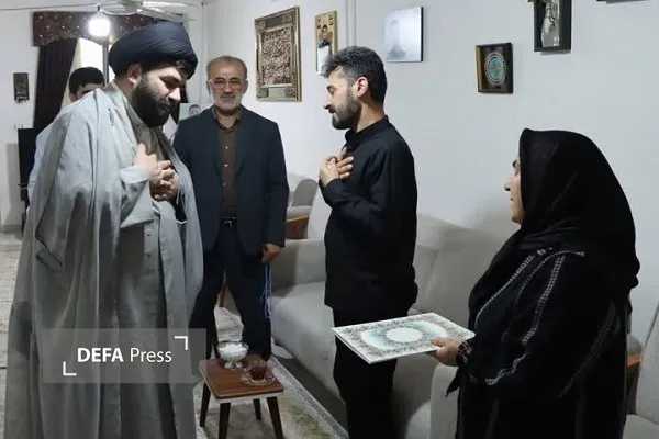 تأکید بر ضرورت روایتگری و تبیین فرهنگ ایثار و شهادت برای نسل جوان