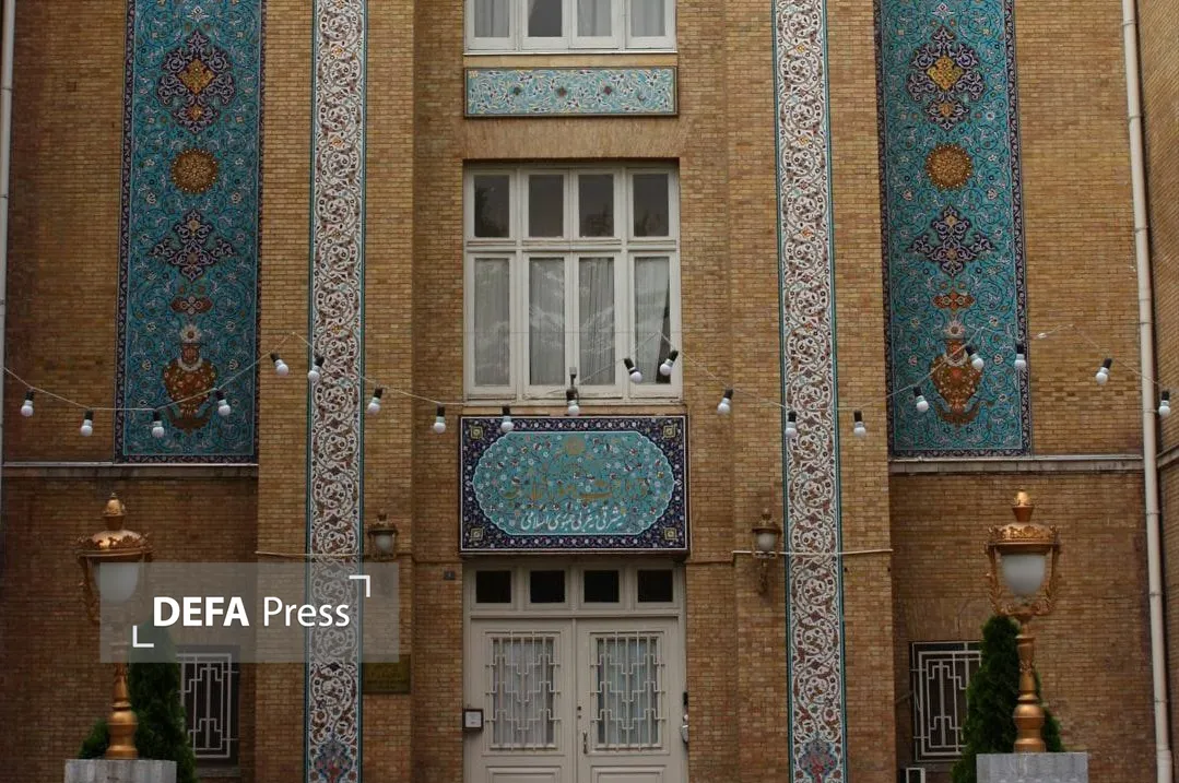 وزارت خارجه ایران: نیروهای مسلح در دفاع مشروع تردید نمی‌کنند