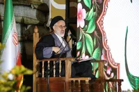 دفاع مقدس، ملت ایران را به الگو‌های بزرگ مقاومت تبدیل کرد