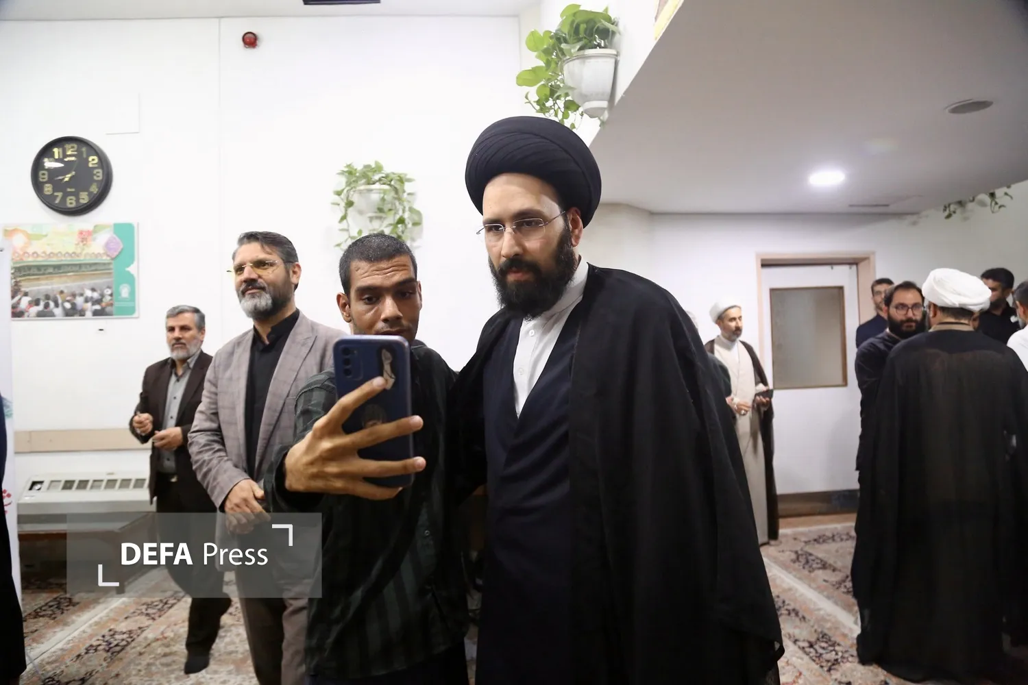 تصاویر/ مراسم بزرگداشت چهلم آقای شهیدایران در حرم بانوی کرامت
