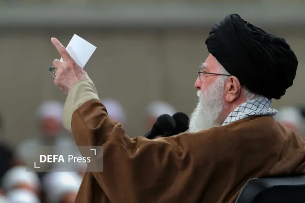 امام خامنه ای شهید