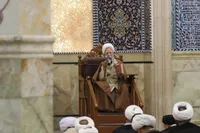 آیت الله جوادی آملی: ایستادگی مردم در برابر استکبار عنایت الهی است