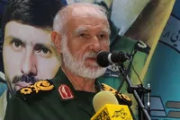 سردار اسدی: دنیا از نیم قرن ایستادگی ملت ایران متحیر شده است