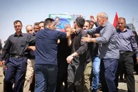 تصاویر/ تشییع پیکر مطهر شهید مرتضی اکبری در استان مرکزی