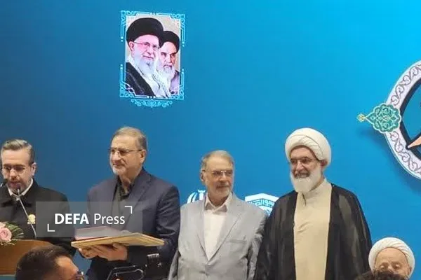 بنیاد شهید دستگاه شایسته تقدیر در توسعه و ترویج فرهنگ اقامه نماز شد