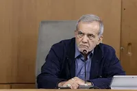 پزشکیان: ملت ایران با حضور در میادین خار چشم دشمنان شدند/ وضعیت «نه جنگ نه صلح» به نفع کشور نیست