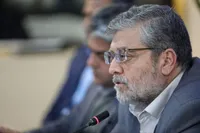 ایران در دنیا تنهاست، اما مانند نگینی می‌درخشد