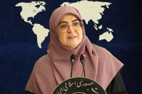 مهاجرانی: قیمت یا سهمیه بنزین تغییر می‌کند/ رقم کالابرگ افزایش نمی‌یابد