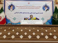 البرزی: رسانه‌های معاند به دنبال تطهیر رژیم پهلوی هستند