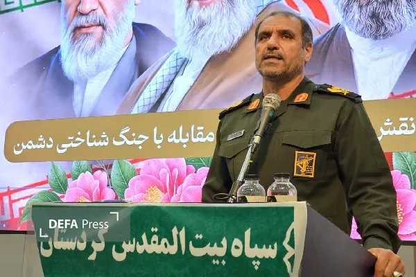 نقش‌آفرینی خواص در هدایت افکار عمومی جامعه ضروری است