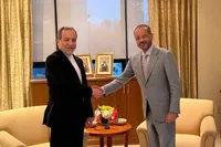 عراقچی با همتای عمانی در نیویورک دیدار و گفت‌وگو کرد