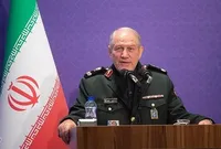 سرلشکر صفوی: ایران اسلامی با رهبری حکیم و مردم بصیر همواره قوی و پیروز است