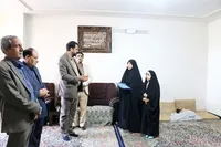 دیدار مدیرکل تعاون، کار و رفاه اجتماعی استان کرمان با خانواده شهید «علیرضا محمدی»