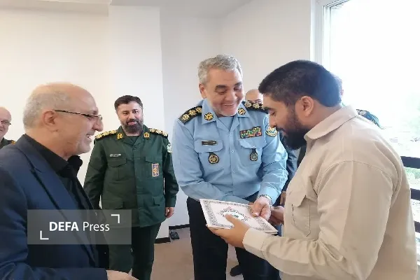 دیدار مسئولان با خانواده شهید امیر سرتیپ «یوسف رهبر دریاسری» در لنگرود