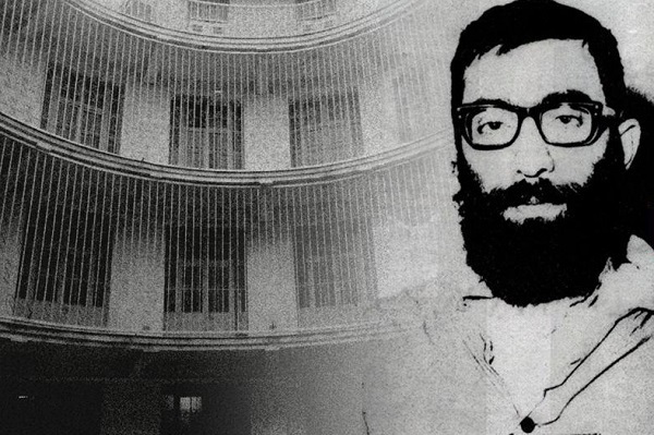 بیش از دو سال را در سلول انفرادی گذراندم بیش از دو سال را در سلول انفرادی گذراندم