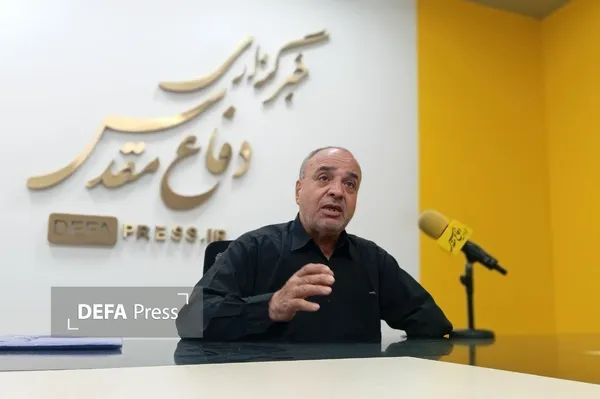 احمد خنجری قمی