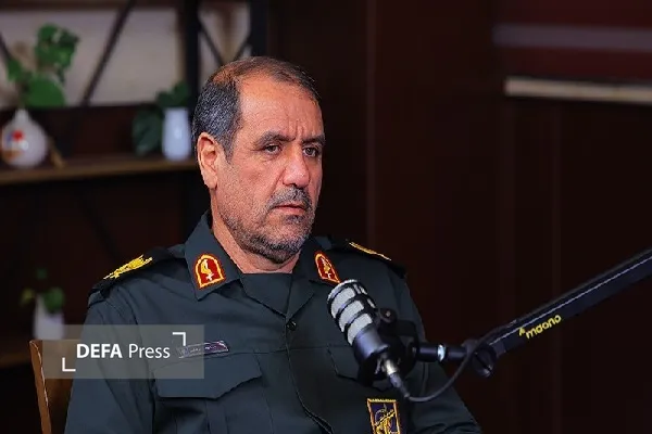 فرمانده سپاه کردستان در مرز باشماق، اربعین را جلوهای جهانی از وحدت، خدمت و پیوند دلهای عاشقان حسینی دانست. فرمانده سپاه کردستان در مرز باشماق، اربعین را جلوهای جهانی از وحدت، خدمت و پیوند دلهای عاشقان حسینی دانست.