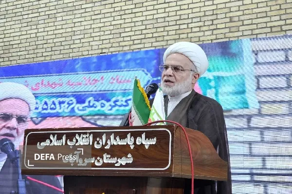باید سیره و پیام و روحیه شهدا را در زندگی خود جاری کنیم