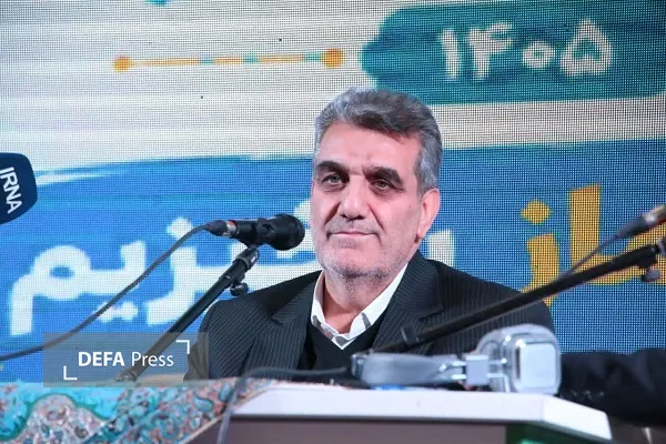 اقامه نماز باید از دوران کودکی و نوجوانی در مدارس نهادینه شود