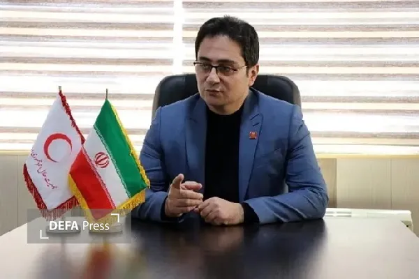 توزیع شیرخشک بین خانوادههای کمبرخوردار کردستانی توزیع شیرخشک بین خانوادههای کمبرخوردار کردستانی
