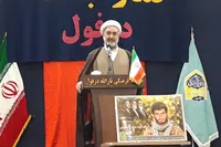 امام جمعه دزفول: دشمن به دنبال ایجاد دوقطبی و تفرقه در جامعه است